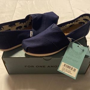 Toms women classic shoe